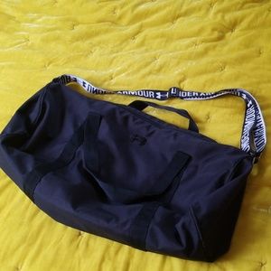 Under armour duffle bag